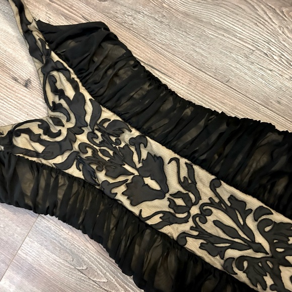 BEBE Bodycon Cocktail Dress - Picture 3 of 5